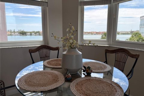 Copropriété à louer à South Pasadena, Floride: 2 chambres, 120.77 m2 № 2200991 - photo 7