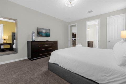 Villa ou maison à vendre à Kissimmee, Floride: 7 chambres, 328.22 m2 № 2347353 - photo 20