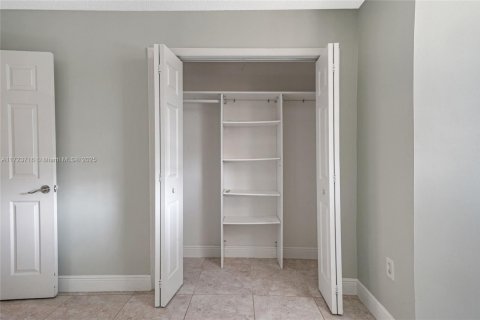 Condo in Plantation, Florida, 3 bedrooms  № 1871795 - photo 22