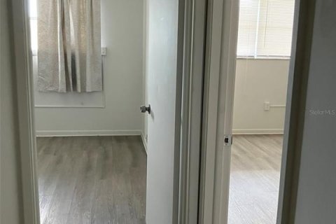 Copropriété à louer à Saint Petersburg, Floride: 2 chambres, 105.91 m2 № 2197543 - photo 13