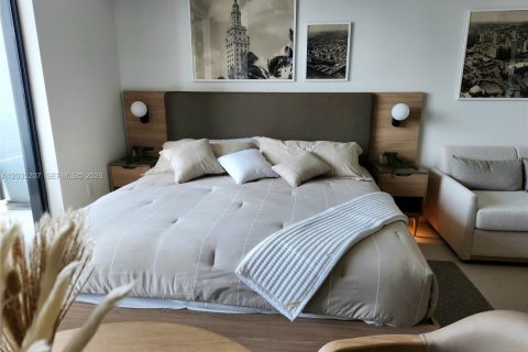 Condo in Miami, Florida  № 2145938 - photo 5