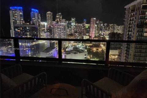 Condo in Miami, Florida  № 2145938 - photo 15