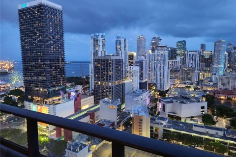 Condo in Miami, Florida  № 2145938 - photo 14