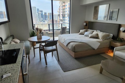 Condo in Miami, Florida  № 2145938 - photo 3
