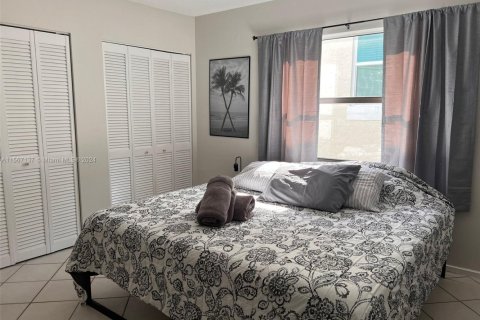 Condominio en alquiler en Miami Beach, Florida, 1 dormitorio, 59.46 m2 № 1934263 - foto 6