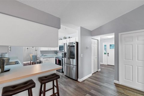 Casa en alquiler en Sarasota, Florida, 3 dormitorios, 179.58 m2 № 1724643 - foto 15