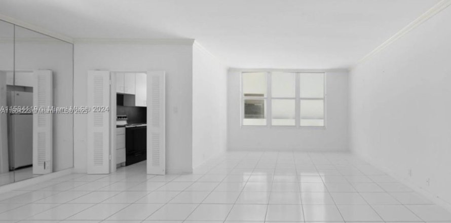 Condo à Miami Beach, Floride, 2 chambres № 1689291