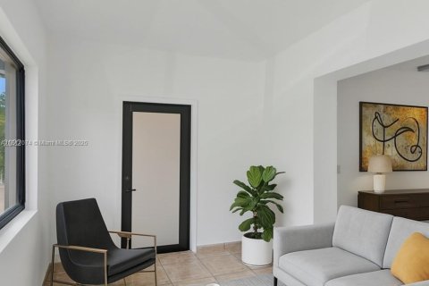 Купить виллу или дом в Майами, Флорида 3 спальни, 134.89м2, № 1950637 - фото 3