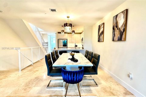 Adosado en alquiler en Fort Lauderdale, Florida, 3 dormitorios, 177.81 m2 № 2077337 - foto 18