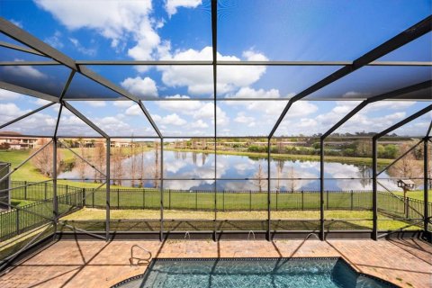 House in Lakeland, Florida 6 bedrooms, 506.69 sq.m. № 2167359 - photo 27