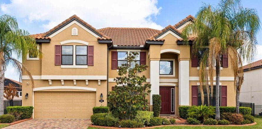 House in Lakeland, Florida 6 bedrooms, 506.69 sq.m. № 2167359