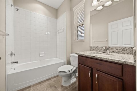 House in Lakeland, Florida 6 bedrooms, 506.69 sq.m. № 2167359 - photo 19