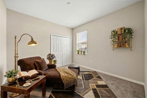 House in Lakeland, Florida 6 bedrooms, 506.69 sq.m. № 2167359 - photo 23