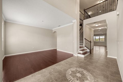 House in Lakeland, Florida 6 bedrooms, 506.69 sq.m. № 2167359 - photo 5