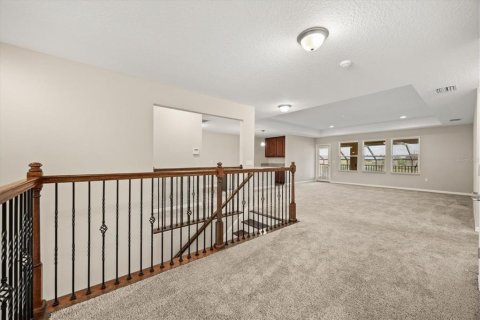 House in Lakeland, Florida 6 bedrooms, 506.69 sq.m. № 2167359 - photo 11