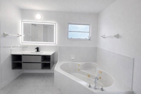 Villa ou maison à vendre à St. Lucie, Floride: 3 chambres № 2087613 - photo 6