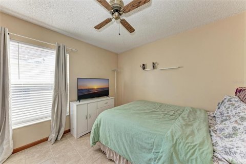 House in Sarasota, Florida 3 bedrooms, 119.01 sq.m. № 1543521 - photo 19