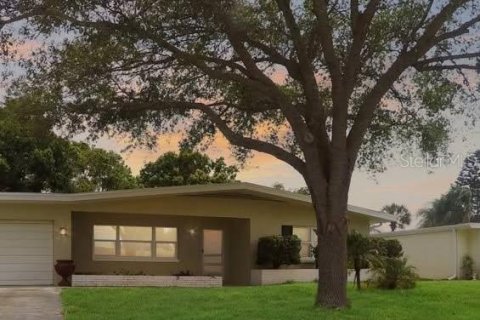 Casa en alquiler en Dunedin, Florida, 3 dormitorios, 140.93 m2 № 1858213 - foto 1