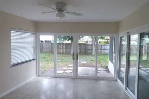 Casa en alquiler en Dunedin, Florida, 3 dormitorios, 140.93 m2 № 1858213 - foto 13