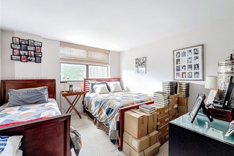 Купить кондоминиум в Санни-Айлс-Бич, Флорида 3 спальни, 210.61м2, № 1954590 - фото 30