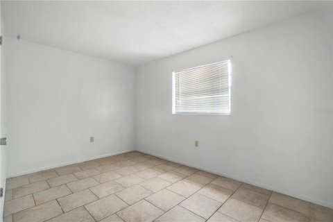 House in Port Richey, Florida 2 bedrooms, 81.2 sq.m. № 1773443 - photo 13