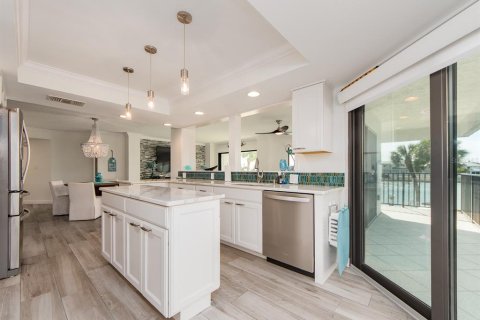 Copropriété à louer à Clearwater, Floride: 2 chambres, 142.14 m2 № 2218875 - photo 13