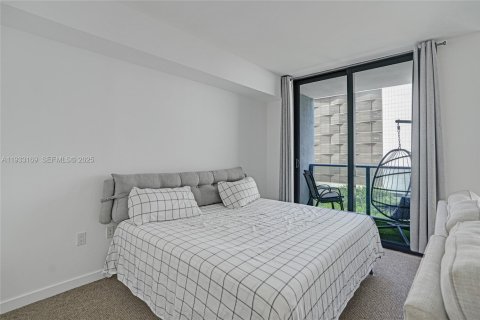 Купить кондоминиум в Майами, Флорида 50.63м2, № 2035009 - фото 11