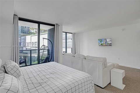 Купить кондоминиум в Майами, Флорида 50.63м2, № 2035009 - фото 7