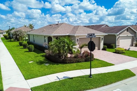 Casa en Port St. Lucie, Florida 2 dormitorios, 111.95 m2 № 2078313