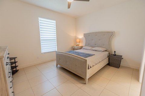 Casa en venta en Port St. Lucie, Florida, 2 dormitorios, 111.95 m2 № 2078313 - foto 6