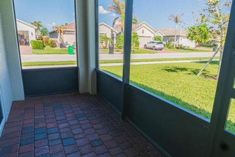 Casa en venta en Port St. Lucie, Florida, 2 dormitorios, 111.95 m2 № 2078313 - foto 12