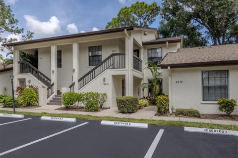 Copropriété à vendre à Sarasota, Floride: 2 chambres, 99.68 m2 № 2408045 - photo 2