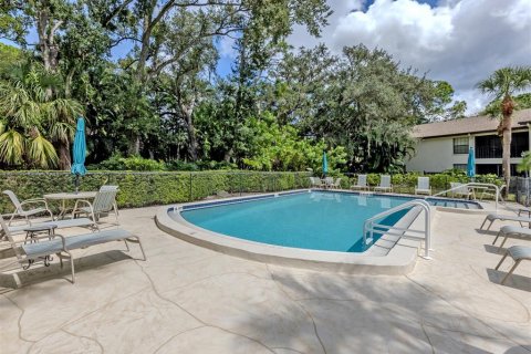 Copropriété à vendre à Sarasota, Floride: 2 chambres, 99.68 m2 № 2408045 - photo 29