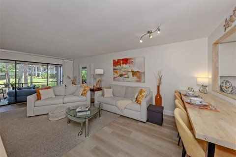 Copropriété à vendre à Sarasota, Floride: 2 chambres, 99.68 m2 № 2408045 - photo 12