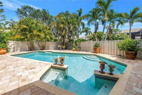 Adosado en venta en Saint Petersburg, Florida, 3 dormitorios, 166.85 m2 № 2200129 - foto 15