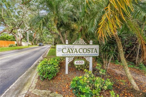 Adosado en venta en Saint Petersburg, Florida, 3 dormitorios, 166.85 m2 № 2200129 - foto 29