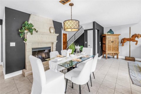 Adosado en venta en Saint Petersburg, Florida, 3 dormitorios, 166.85 m2 № 2200129 - foto 10