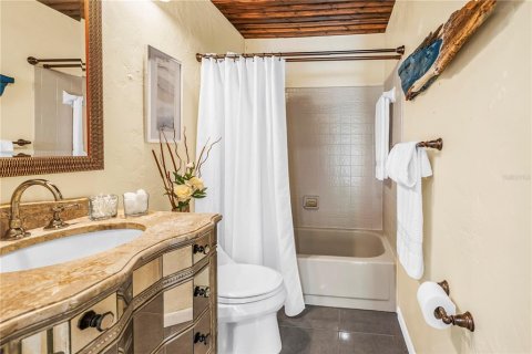 Adosado en venta en Saint Petersburg, Florida, 3 dormitorios, 166.85 m2 № 2200129 - foto 9