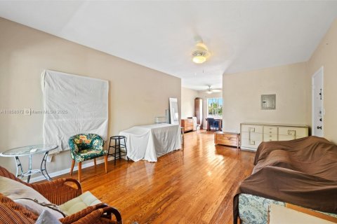 Copropriété à vendre à Bay Harbor Islands, Floride: 1 chambre, 65.03 m2 № 1961466 - photo 5