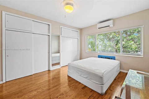 Copropriété à vendre à Bay Harbor Islands, Floride: 1 chambre, 65.03 m2 № 1961466 - photo 15