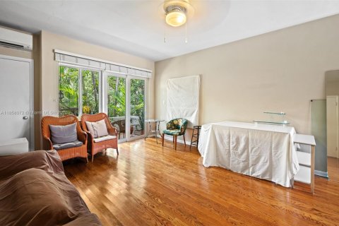 Copropriété à vendre à Bay Harbor Islands, Floride: 1 chambre, 65.03 m2 № 1961466 - photo 3