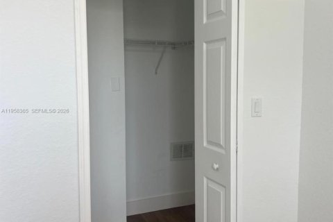 Touwnhouse à Doral, Floride 3 chambres, 140.38 m2 № 2020230