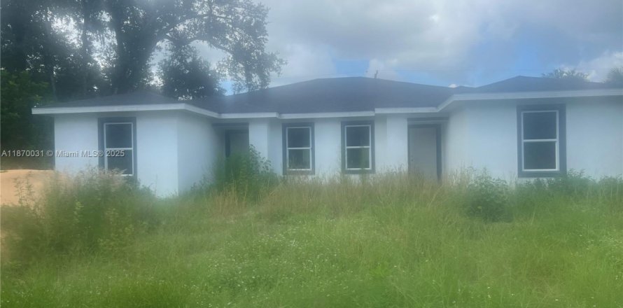 Villa ou maison à Port Charlotte, Floride 3 chambres № 1979426