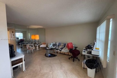 Copropriété à vendre à Boca Raton, Floride: 2 chambres, 78.04 m2 № 1965267 - photo 3