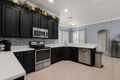 Villa ou maison à vendre à Orlando, Floride: 4 chambres, 209.03 m2 № 2195981 - photo 15