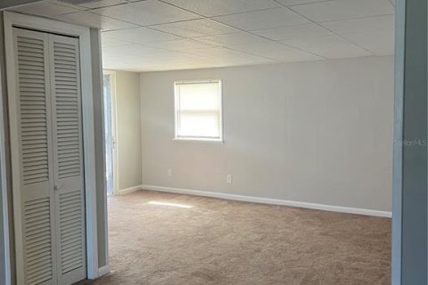 House in Largo, Florida 3 bedrooms, 155.15 sq.m. № 1549443 - photo 8