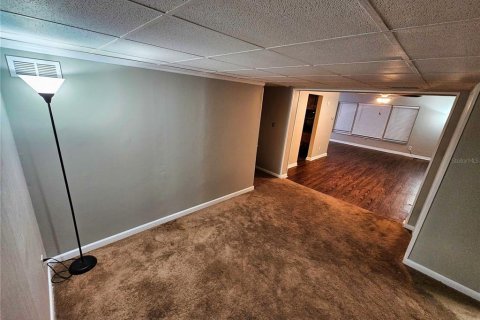 House in Largo, Florida 3 bedrooms, 155.15 sq.m. № 1549443 - photo 25