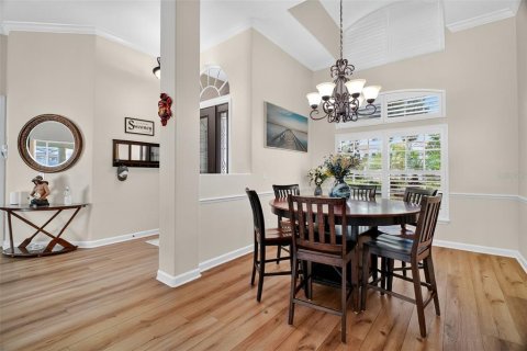 House in Eustis, Florida 3 bedrooms, 251.21 sq.m. № 1899527 - photo 14