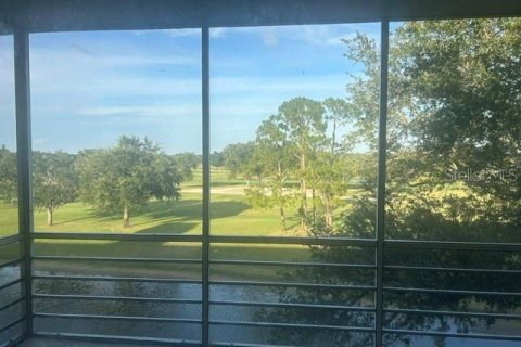 Condo in Sarasota, Florida, 2 bedrooms № 2133152 - photo 7