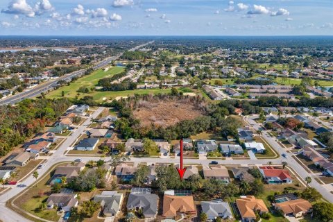 House in Hudson, Florida 3 bedrooms, 161.93 sq.m. № 2098539 - photo 4